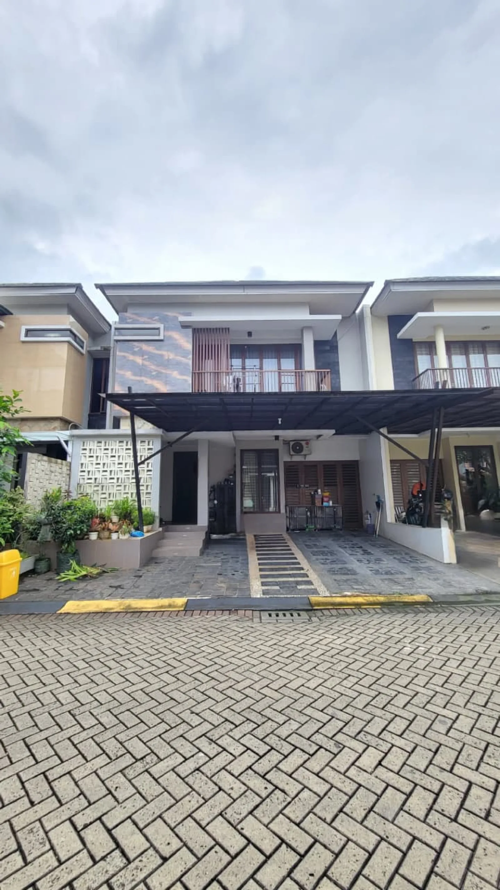 Dijual Rumah Siap Huni di Discovery Bintaro Sketor 9