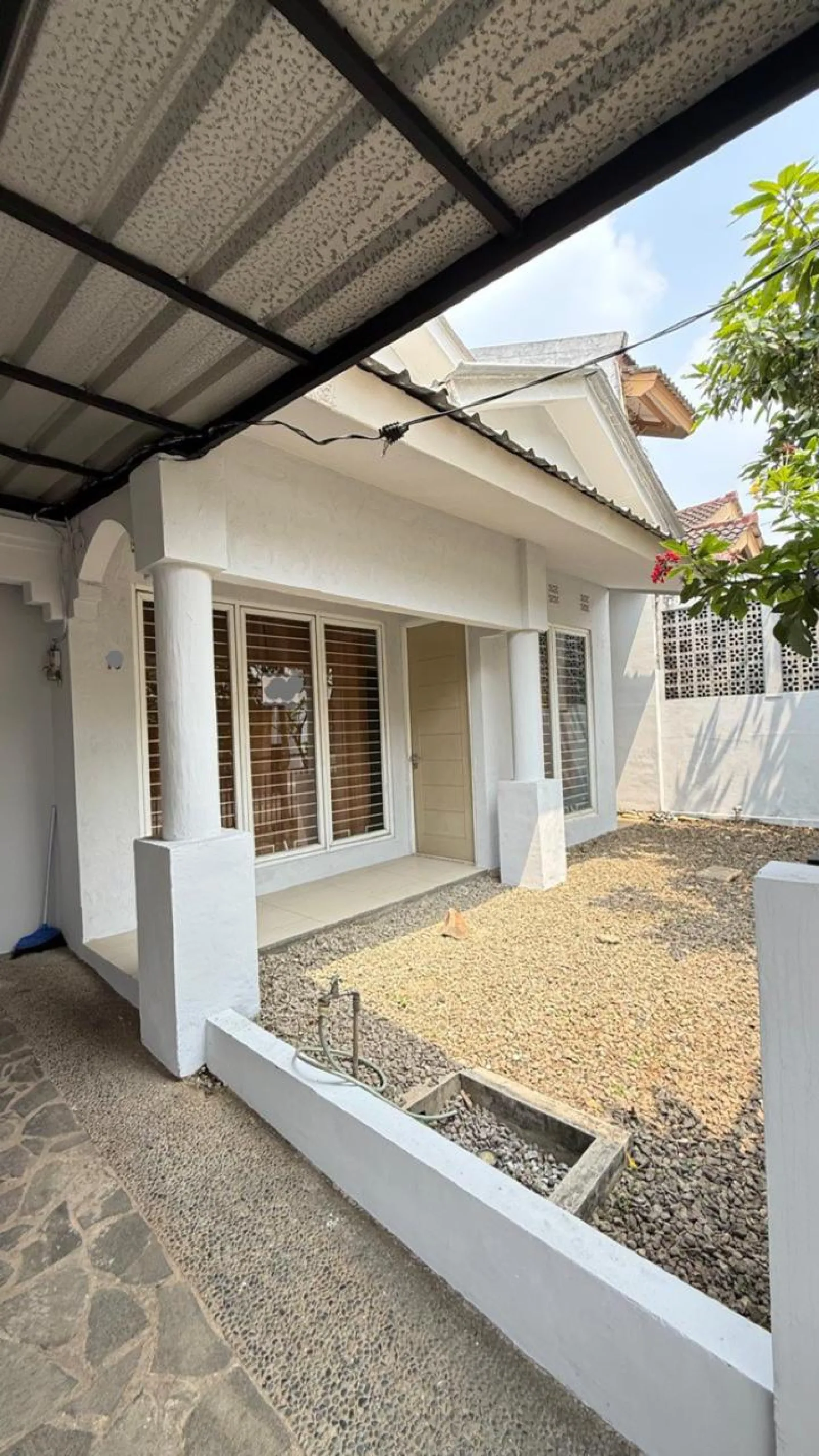 Rumah Dijual di Graha Bintaro Rp 2,2 Miliar, LT 140 m², 2+1 Kamar Tidur