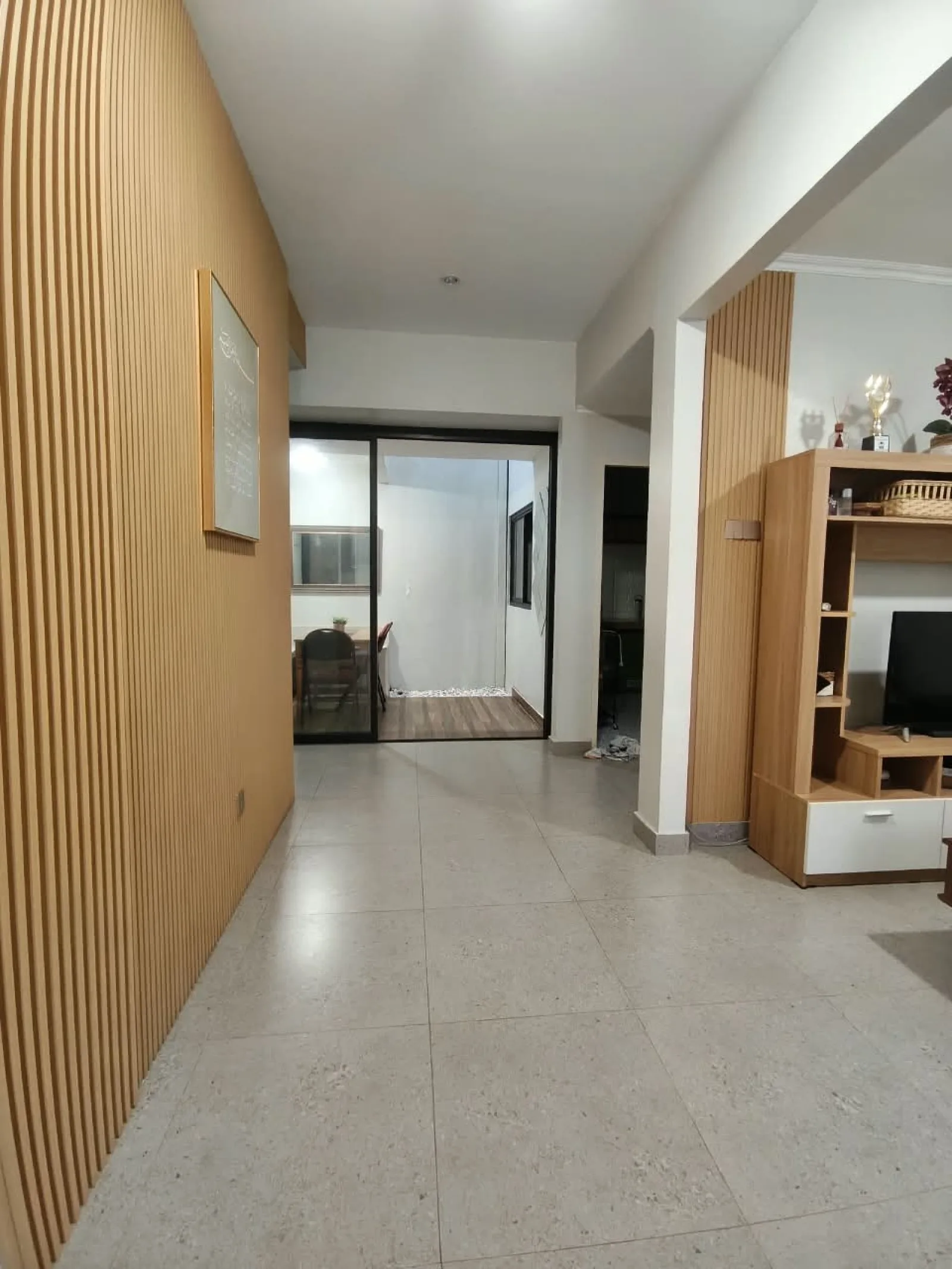 Rumah Semi Furnished di Bintaro Sektor 9 dengan 2 Kamar Tidur