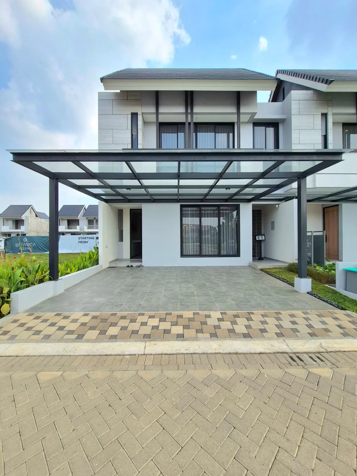 Rumah baru  di Botanica Bellisa Bintaro Tipe 8 dekat dengan toll Parigi, 20 menit ke bandara soeta